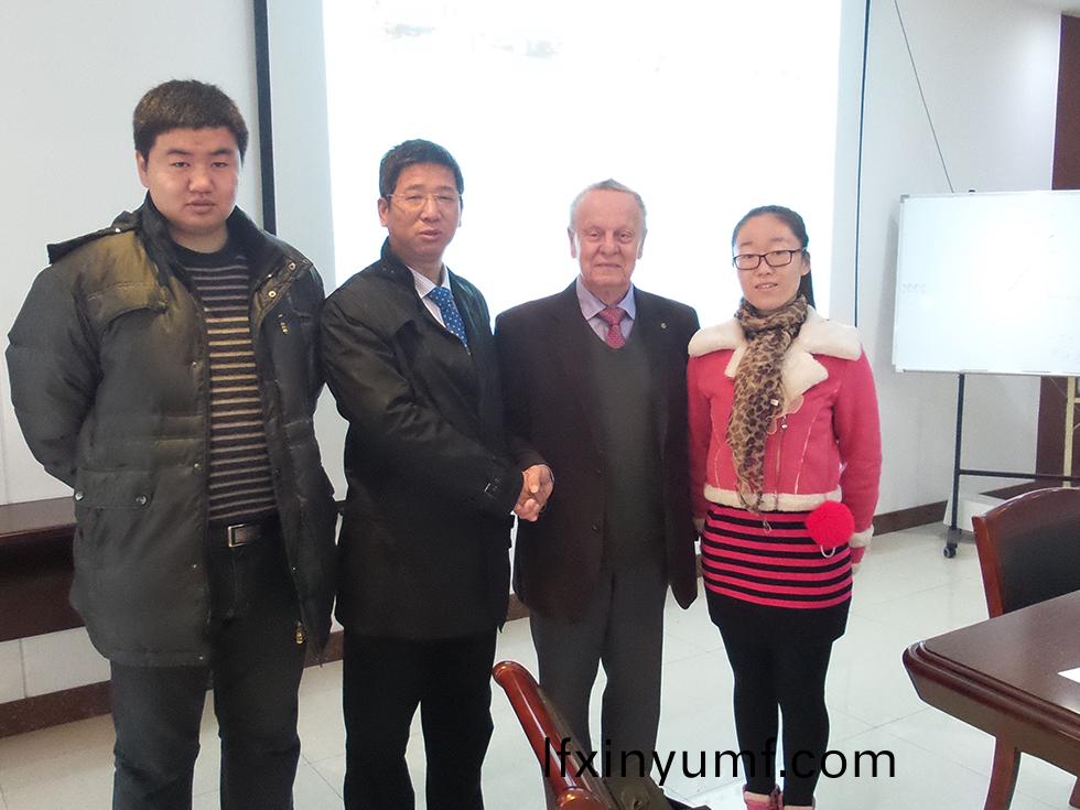 瑞典(dian)厂(chang)商(shang)签(qian)约(yue)